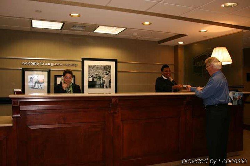Hampton Inn Waynesboro/Stuarts Draft Fishersville Dalaman gambar
